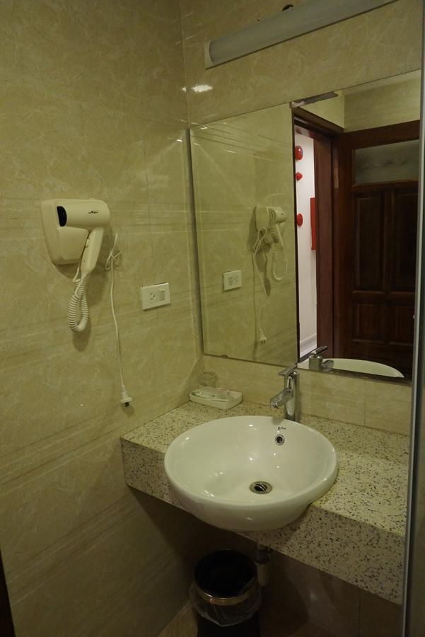 Ngan Ha Hotel Hanoi Eksteriør bilde